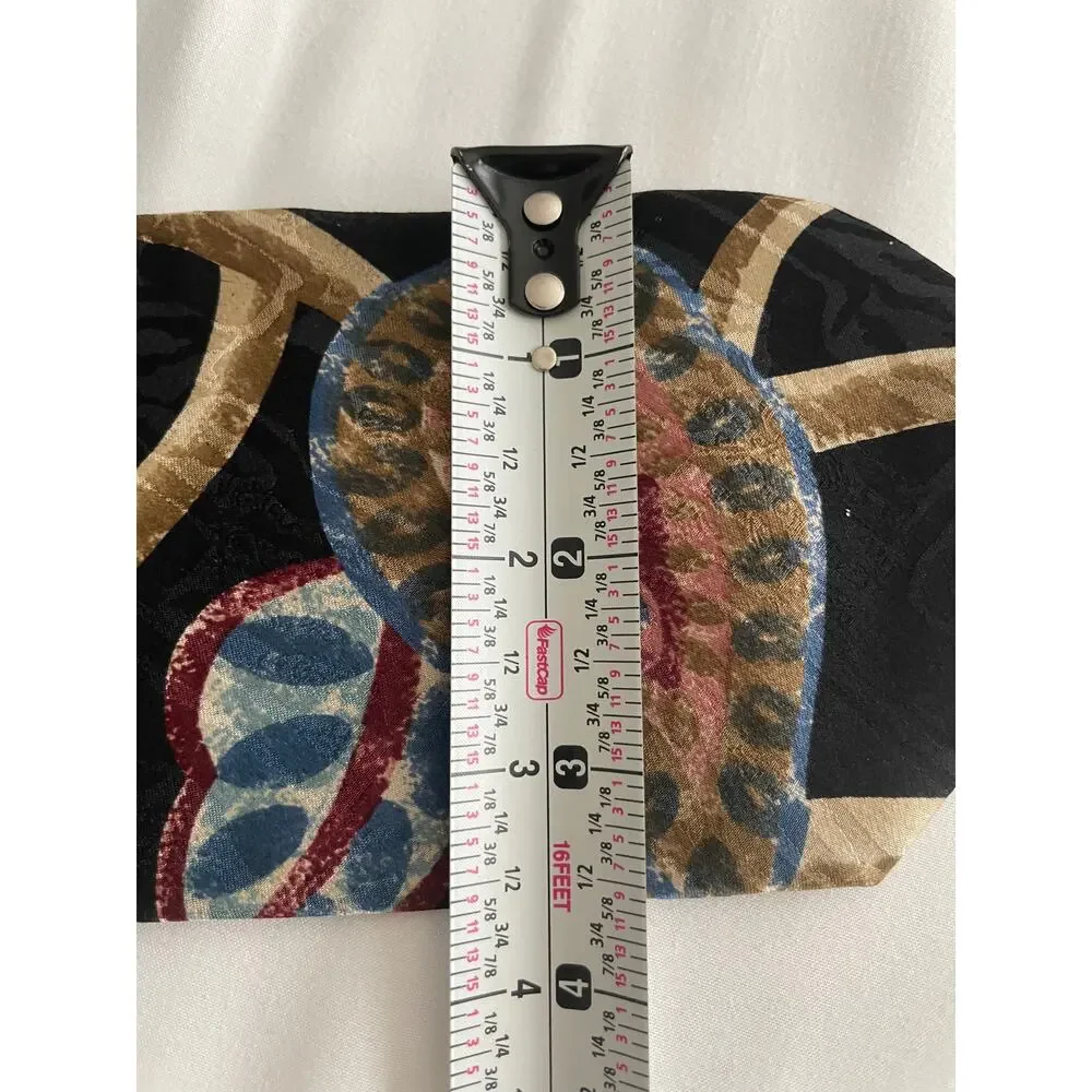 Vintage Carlo Palazzi 100% Silk Hand Made Tie Abstract pattern 57